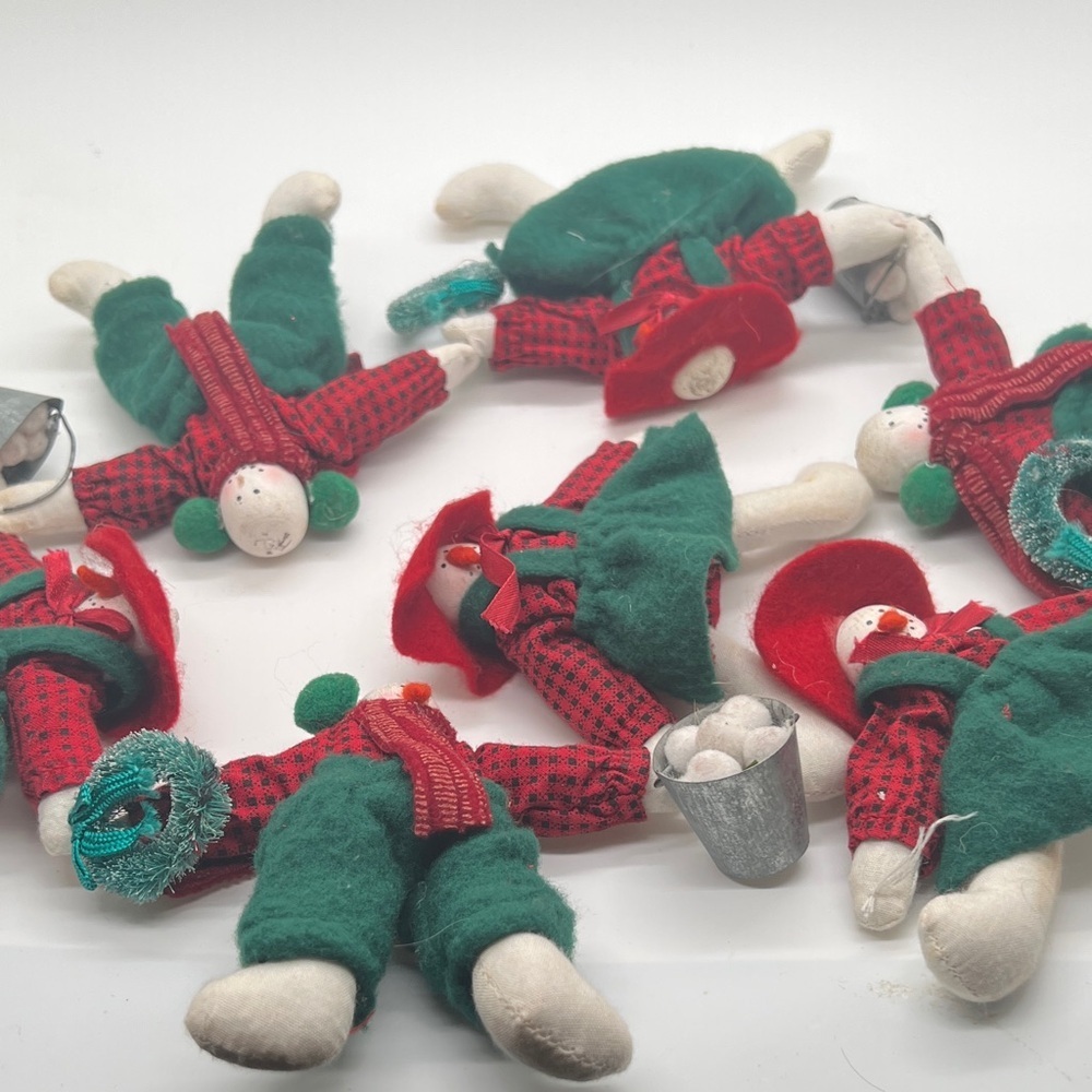 Holiday snowman garland Collection - Red and Green